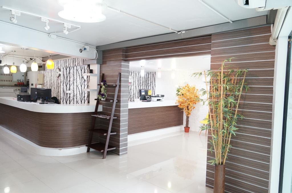 Ma Non Nont Hotel & Apartment Nonthaburi Eksteriør billede